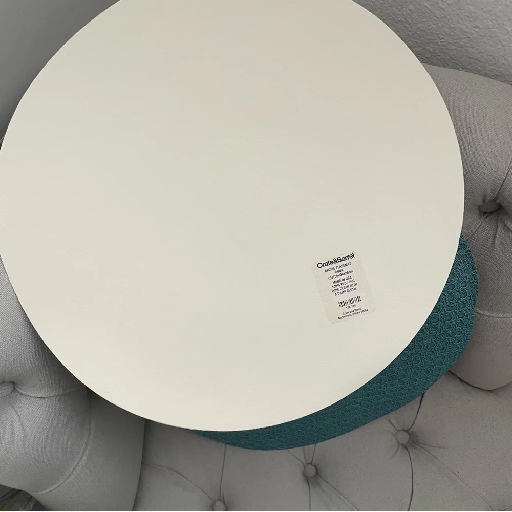 🩵 New 6 pcs Crate & Barrel Archie 15” Round Aqua Placemat Turquoise Blue Green